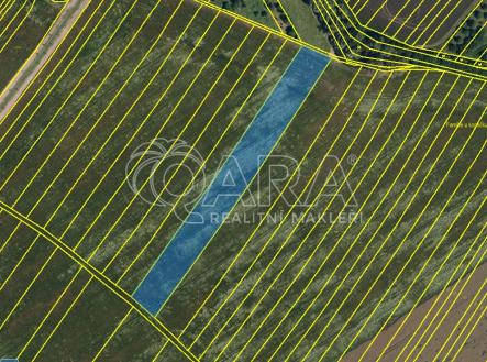Prodej - pozemek, zemědělská půda, 7 611 m²