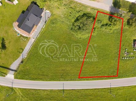 Prodej pozemku pro bydlení, 1 695 m²