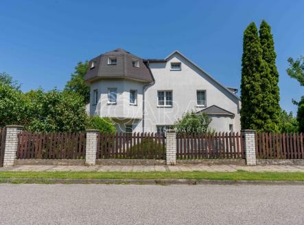 Prodej - dům/vila, 206 m²