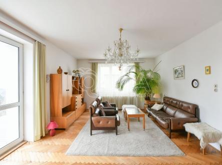 Pronájem bytu, 3+1, 120 m²