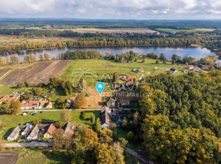 Prodej pozemku pro bydlení, 4 758 m²