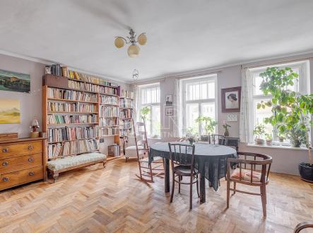 Prodej - dům/vila, 450 m²