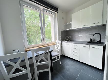 Pronájem bytu, 1+1, 32 m² obrázek