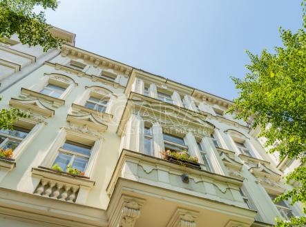Prodej bytu, 6+1, 256 m²