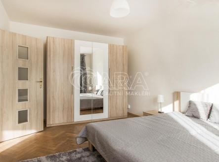 Pronájem bytu, 2+kk, 38 m²