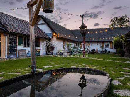 Prodej penzion, 588 m²