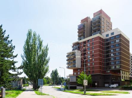 Pronájem bytu, 4+kk, 112 m²