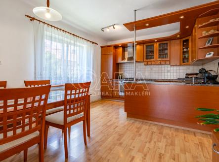 Prodej - dům/vila, 175 m²