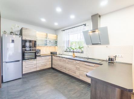 Prodej domu/vily, 180 m²