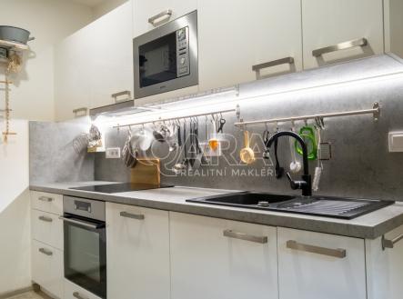 Prodej bytu, 2+1, 66 m² obrázek