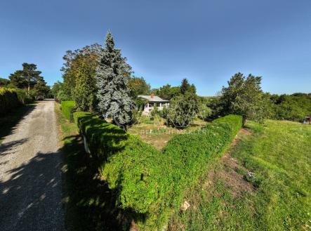 Prodej pozemku pro bydlení, 961 m²