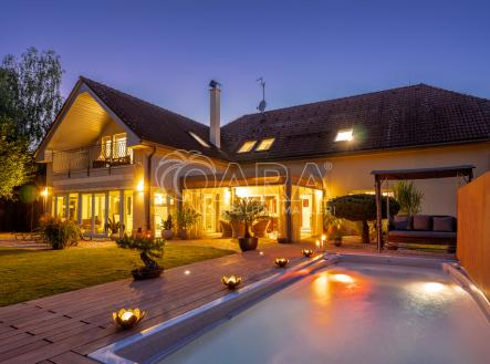 Prodej domu/vily, 540 m² obrázek