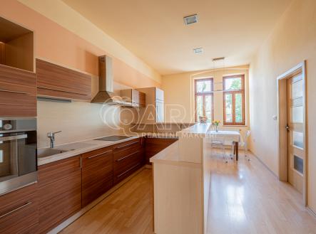 Prodej bytu, 4+1, 100 m²