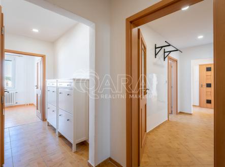 Pronájem bytu, 3+1, 98 m²