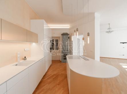 Pronájem bytu, 3+kk, 137 m²