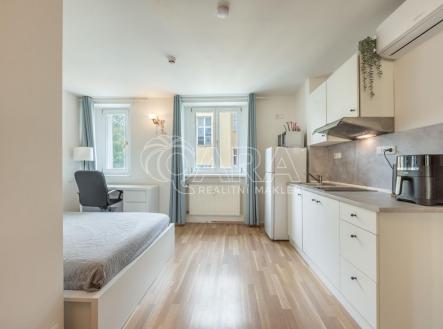 Pronájem bytu, 1+kk, 26 m²