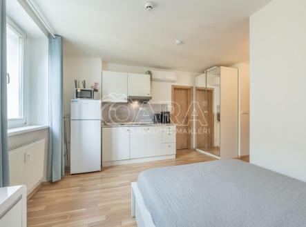Pronájem bytu, 1+kk, 26 m²