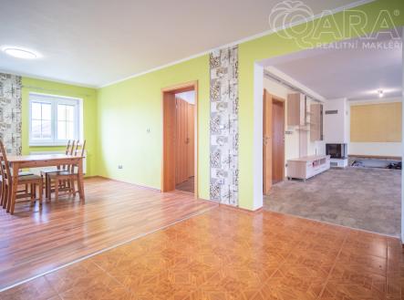 Pronájem domu/vily, 267 m²