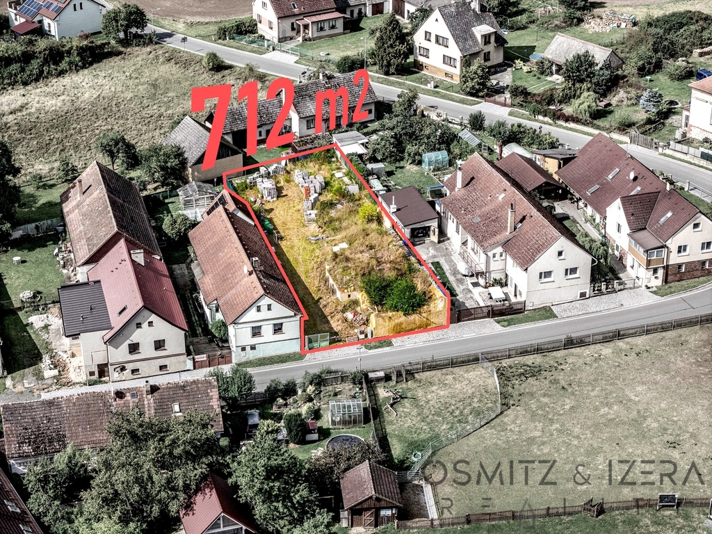 Stavební pozemek 712 m2 Milínov