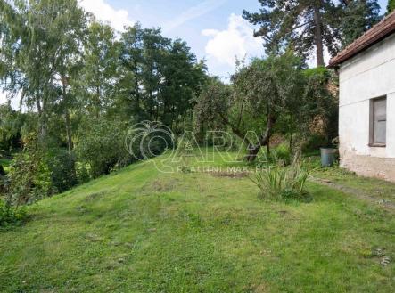 Prodej pozemku pro bydlení, 1 769 m²