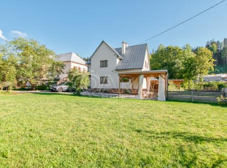 Prodej domu/vily, 218 m²
