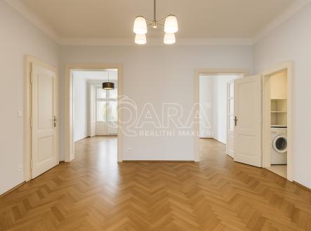 Pronájem bytu, 4+1, 147 m²