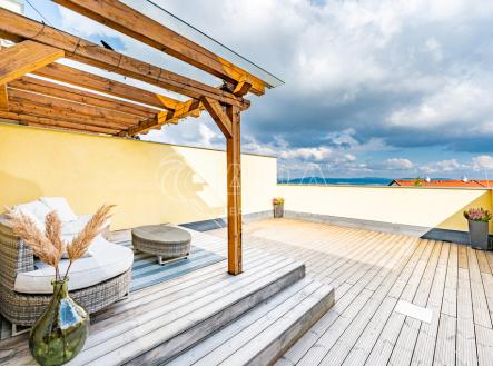 Prodej bytu, 3+kk, 96 m²