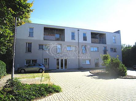 Pronájem bytu, 2+kk, 71 m²