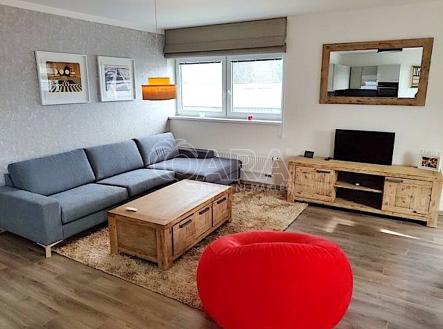 Pronájem bytu, 2+kk, 71 m²