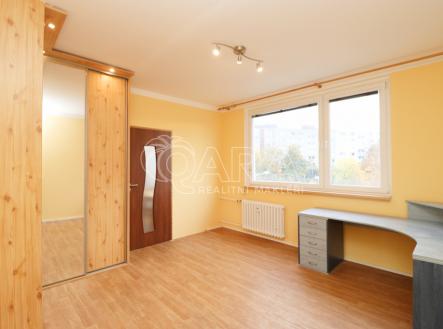 Pronájem bytu, 3+1, 77 m²