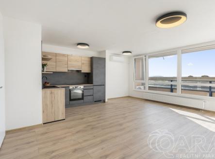 Pronájem bytu, 3+kk, 82 m²