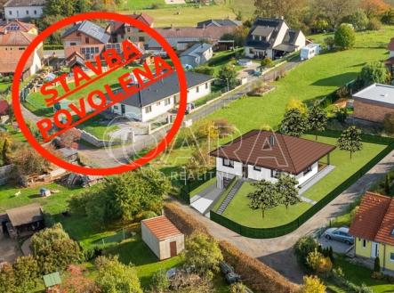 Prodej pozemku pro bydlení, 741 m²