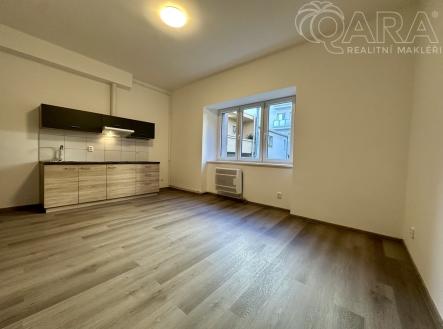 Pronájem bytu, 2+kk, 40 m²