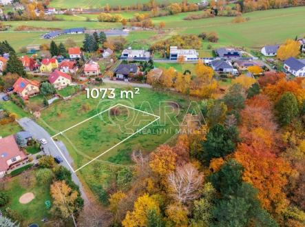 Prodej pozemku pro bydlení, 1 073 m²