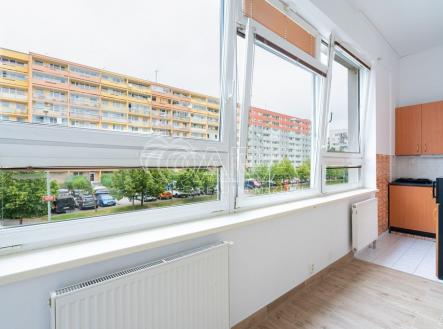 Pronájem bytu, 1+kk, 32 m²
