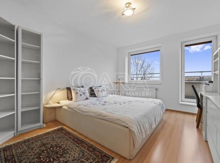 Pronájem bytu, 3+kk, 91 m²