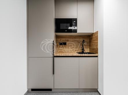 Pronájem kanceláře, 87 m²