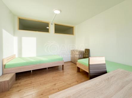 Pronájem bytu, jiný, 67 m²