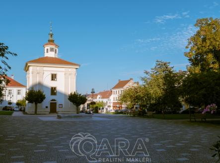 Pronájem bytu, 1+kk, 453 m²