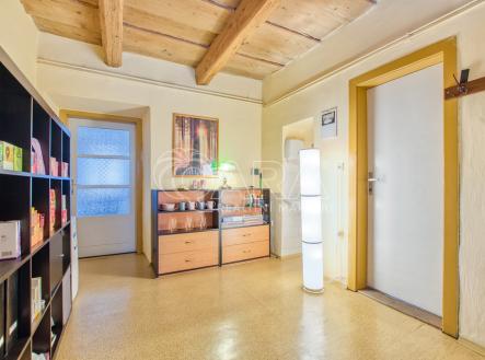 Pronájem kanceláře, 30 m²