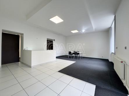 Pronájem obchodní prostor, 128 m² obrázek