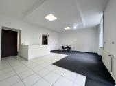 Pronájem obchodní prostor, 128 m²