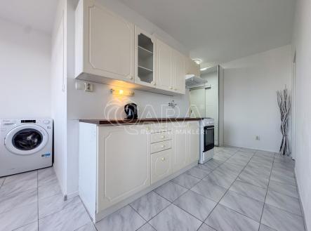 Pronájem bytu, 2+1, 44 m²