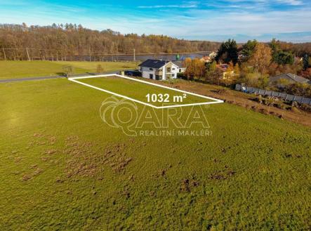 Prodej pozemku pro bydlení, 1 032 m²