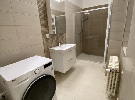 Pronájem bytu, 2+1, 102 m²