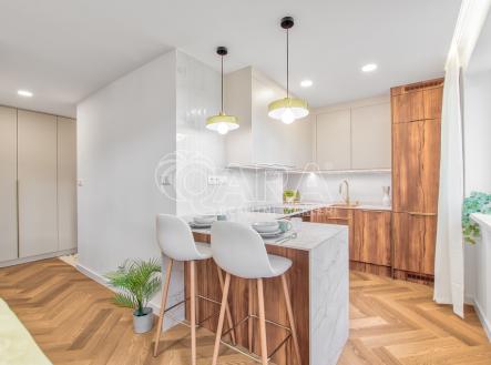 Pronájem bytu, 2+kk, 40 m²