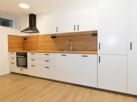 Pronájem bytu, 2+1, 71 m²