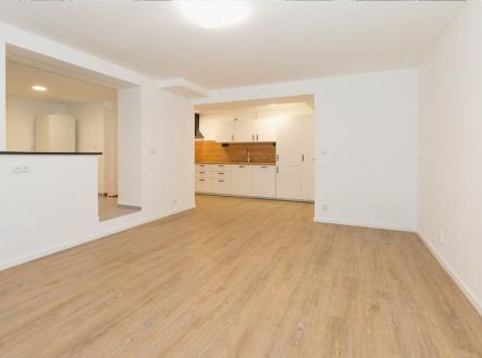 Pronájem bytu, 2+1, 71 m²