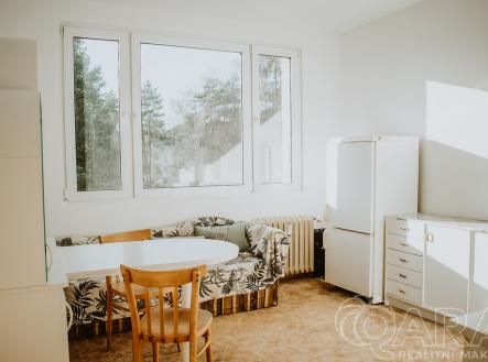 Pronájem bytu, 1+1, 37 m²