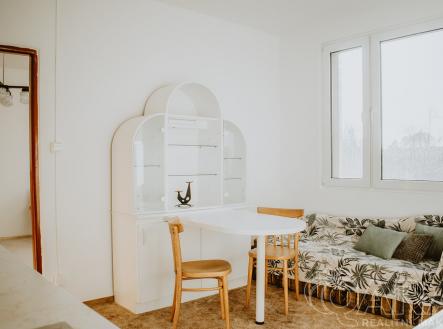 Pronájem bytu, 1+1, 37 m²